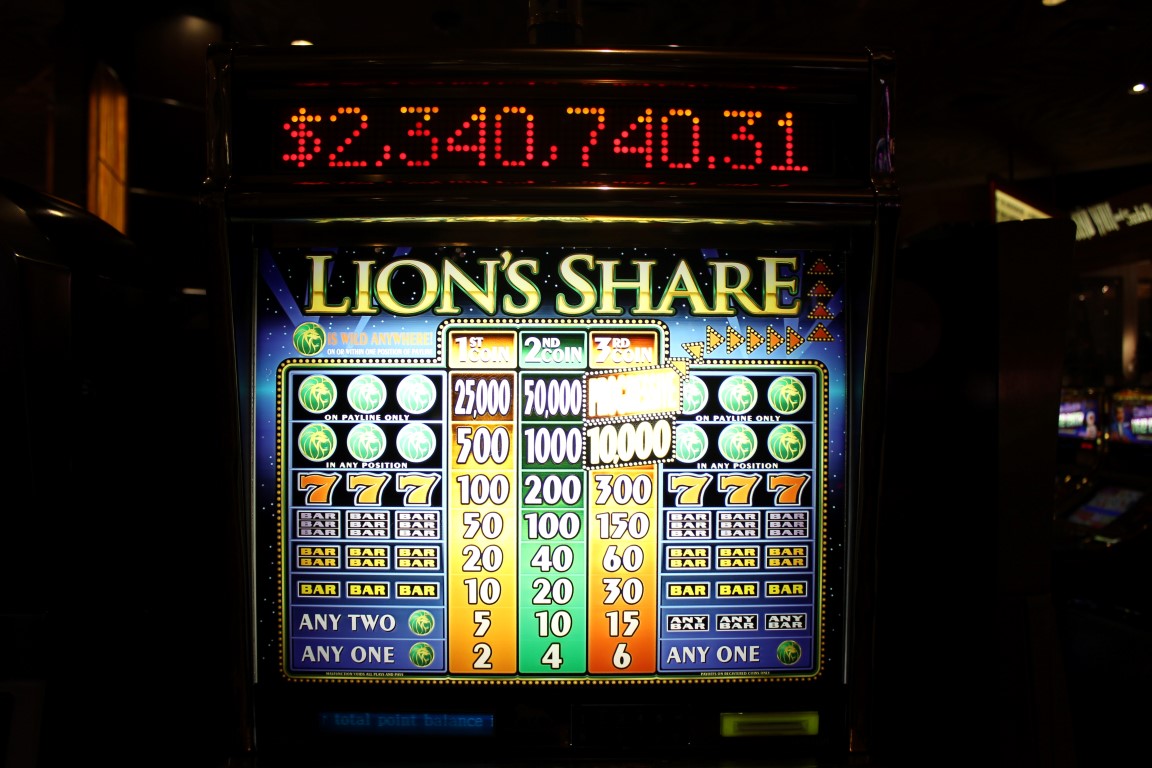 Slot Machine Jackpot Odds « Online Gambling Canada Reviews & Ratings